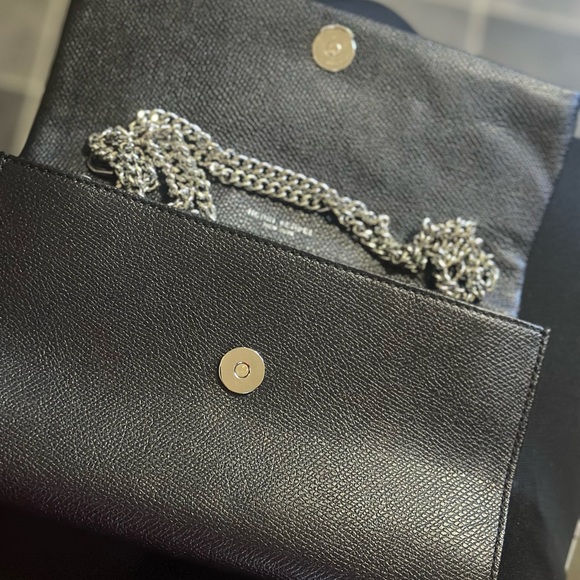 Henri Bendel bag - Picture 4 of 4